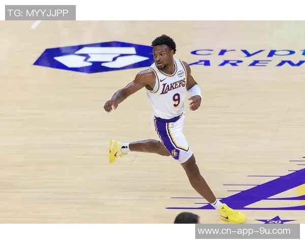 布朗尼盛赞蒂耶罗运动天赋超群认为他是最强运动员之一